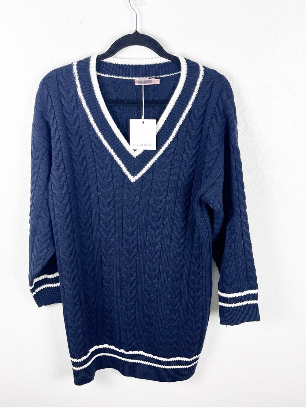 SKYLAR ROSE Navy Cable Knit Long Sleeves V-Neck Sweater Dress Size XS Preppy